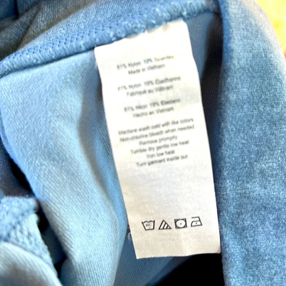 ALO Yoga Airbrush Acid Wash Legging - Picture 6 of 7